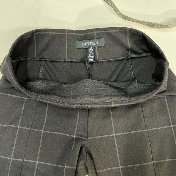 Ellen Tracy Black & white large Plaid pattern skinny pants size small - Picture 6 of 8